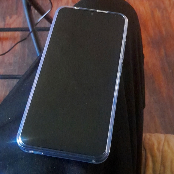 UNLOCKED 4g lte android - Picture 1 of 4